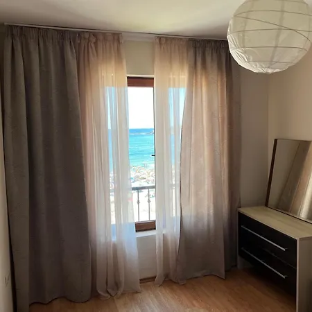 Primea Apartment *