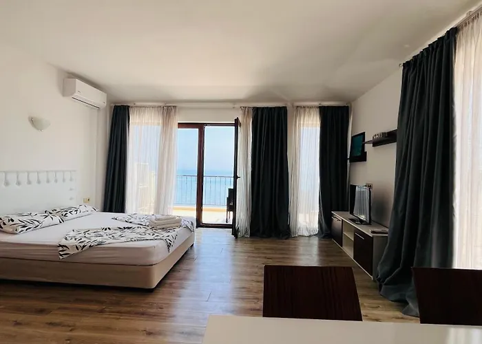 Апартамент Primea Private Царево