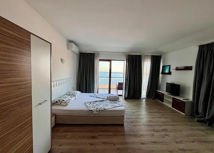 Primea Private Апартамент *